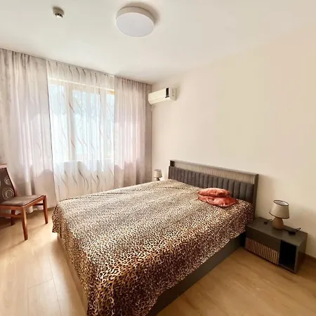 Nessebar With Pool View Apartamento Sunny Beach