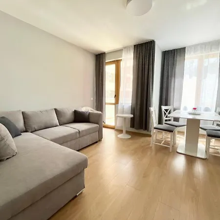 Nessebar With Pool View Apartamento *